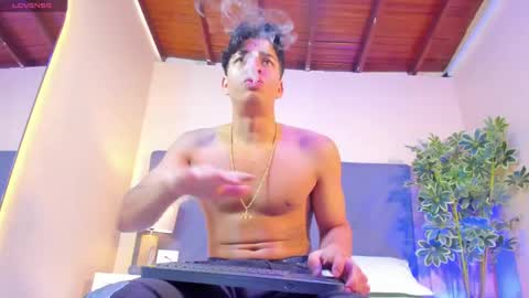 Snapshot of benjamin_more chatting on 02.12.25 BENJAMIN online show from 02.12.25