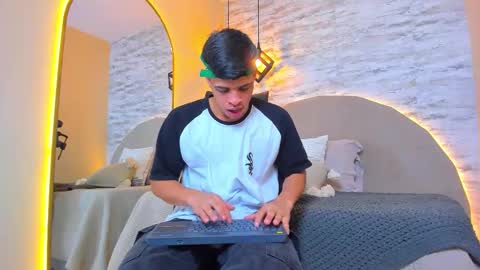 Snapshot of benjamin_more chatting on 11.20.25 BENJAMIN online show from 11.20.25