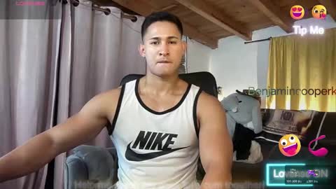 Snapshot of benjamincooperk1 chatting on 02.27.26 benjamincooperk online show from 02.27.26