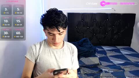 Snapshot of benji_hoter chatting on 01.29.25 Benji Hoter online show from 01.29.25