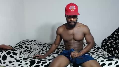 Snapshot of benkosmodel chatting on 12.20.24 Benkos online show from 12.20.24