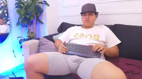 bennett_alejoo online show from 10.14.25