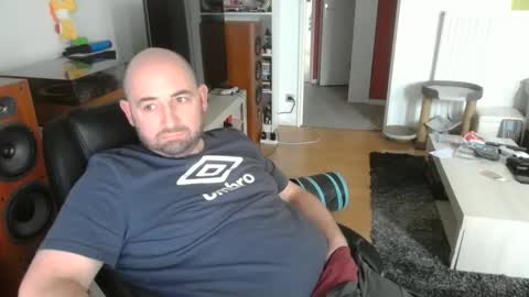 Snapshot of bennn54 chatting on 12.21.24 Ben online show from 12.21.24