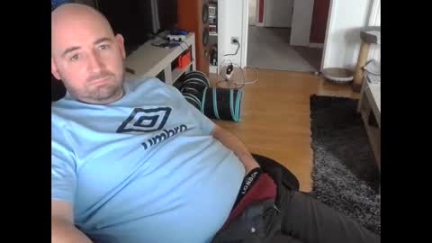 Snapshot of bennn54 chatting on 01.05.25 Ben online show from 01.05.25