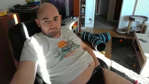 Snapshot of bennn54 chatting on 02.02.25 Ben online show from 02.02.25