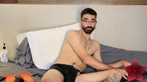 benny_boy95 online show from 09.30.25