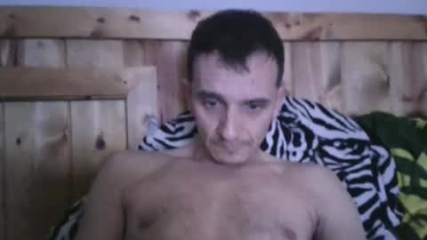 Snapshot of bennymn chatting on 12.31.24 benny and innocentvixon online show from 12.31.24