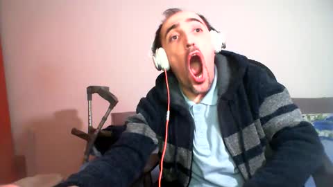 bentish online show from 02.14.25