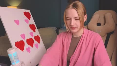 Snapshot of benty_bunny chatting on 02.12.25 Alice online show from 02.12.25