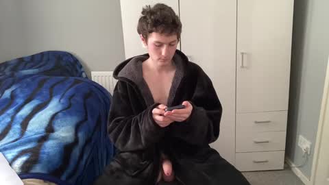 READ MY BIO ---  --- READ MY BIO online show from 03.11.25