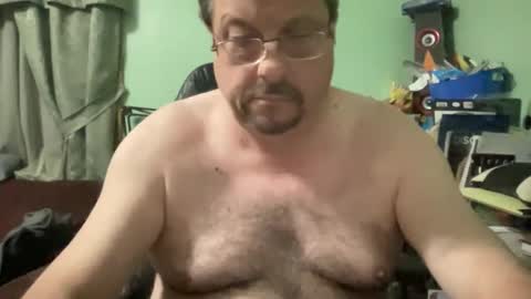 Snapshot of bepino7272 chatting on 10.28.25 bepino7272 online show from 10.28.25