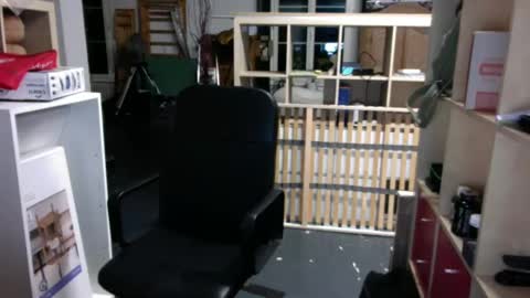 Snapshot of berg_boy chatting on 12.12.24 Martin online show from 12.12.24