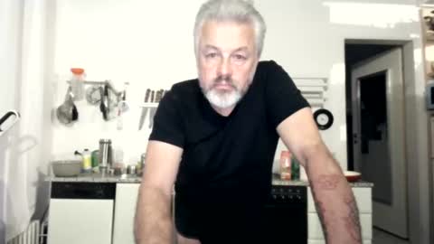 Martin online show from 11.17.25