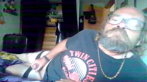 Snapshot of bergeeric1970 chatting on 09.16.25 bergeeric1970 online show from 09.16.25