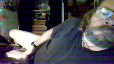 Snapshot of bergeeric1970 chatting on 12.22.25 bergeeric1970 online show from 12.22.25