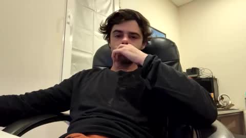 Snapshot of berltex chatting on 03.22.26 Berltex online show from 03.22.26