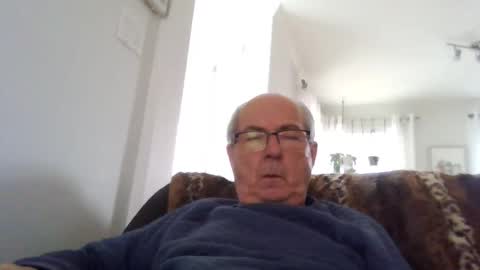 bernard1102 online show from 10.24.25