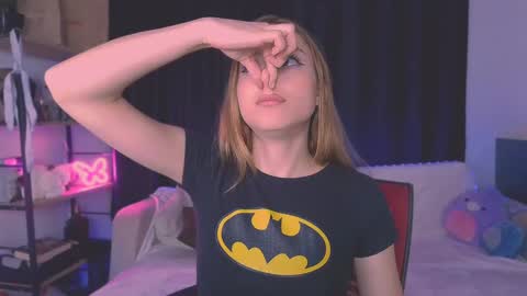 Snapshot of bernardaboons chatting on 12.08.24 bernardaboons online show from 12.08.24