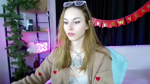 Snapshot of bernardaboons chatting on 12.28.24 bernardaboons online show from 12.28.24