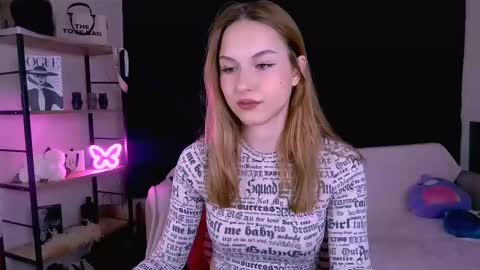 Snapshot of bernardaboons chatting on 02.15.25 bernardaboons online show from 02.15.25