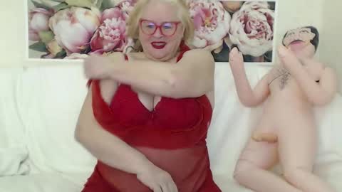 Snapshot of berryshickx chatting on 02.01.26 BerryShickX online show from 02.01.26