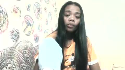 Snapshot of berthine99996 chatting on 05.27.26 berthine99996 online show from 05.27.26