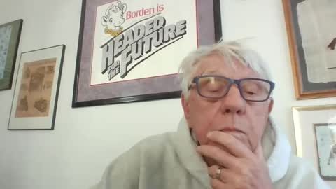 Snapshot of bestshot1951 chatting on 11.11.25 bestshot1951 online show from 11.11.25