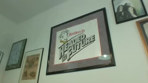 Snapshot of bestshot1951 chatting on 11.26.25 bestshot1951 online show from 11.26.25