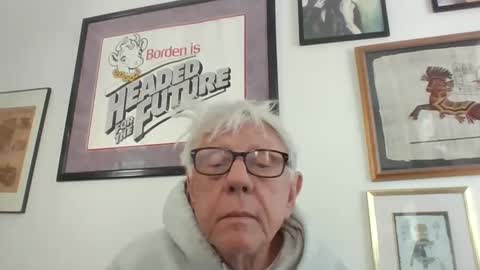 Snapshot of bestshot1951 chatting on 12.15.25 bestshot1951 online show from 12.15.25