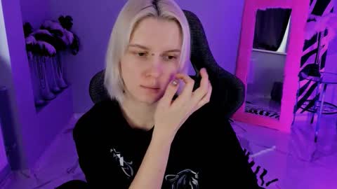 Snapshot of bethanycloud chatting on 02.11.26 Bethany online show from 02.11.26