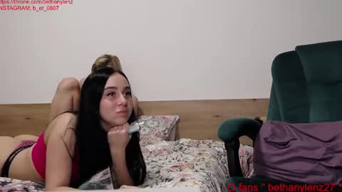 bethanylenz online show from 04.05.26