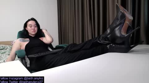 bethanylenz2 online show from 02.19.26