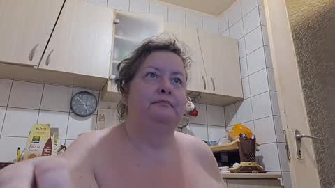 bethnorth online show from 09.22.25