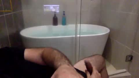 Virtual Gentleman online show from 11.02.25