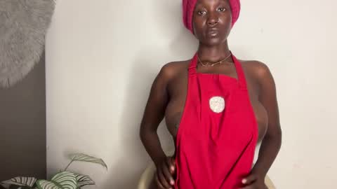 Snapshot of betty_fire_ chatting on 11.08.25 Adah online show from 11.08.25