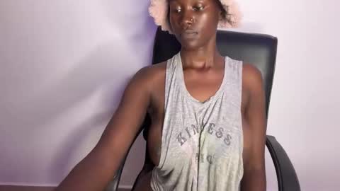 Snapshot of betty_fire_ chatting on 12.14.25 Adah online show from 12.14.25