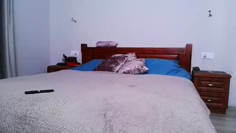 Snapshot of betty_sw chatting on 09.22.25 betty_sw online show from 09.22.25