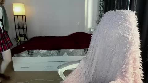 Dory make me happier online show from 11.30.25