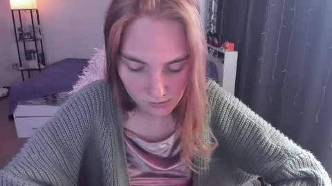 Snapshot of betty_witchy chatting on 05.12.26 Dory make me happier online show from 05.12.26