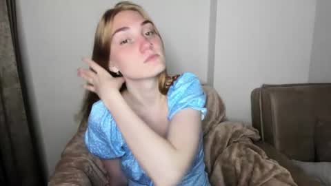 Snapshot of betty_witchy chatting on 07.09.26 Dory make me happier online show from 07.09.26