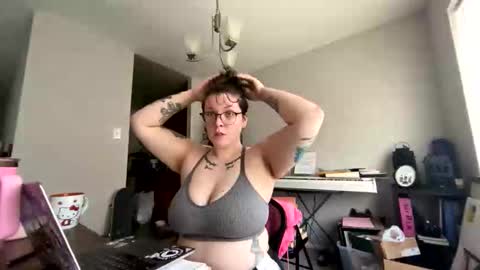Snapshot of bettycake666 chatting on 02.03.26 Betty Cake online show from 02.03.26