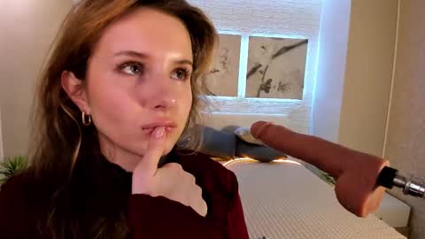 Betty online show from 11.23.25