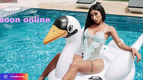 Nicolle Aviles online show from 09.17.25