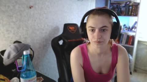 beverly_yay online show from 04.28.26