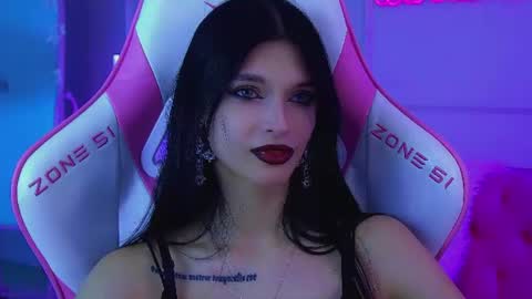 Beverly online show from 06.12.26