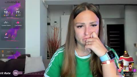   BeyonceDoll       Twitter DollBeyonce    online show from 09.10.25