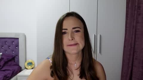   BeyonceDoll       Twitter DollBeyonce    online show from 03.21.26