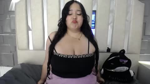 Snapshot of beyota_11 chatting on 05.30.26 beyota online show from 05.30.26