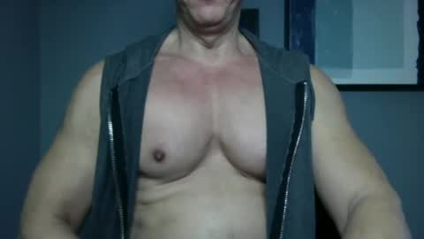 BGDKMUSCLEGUY - SELECTED BY CHATURBATE AS A TOP BROADCASTER FOR 2023 online show from 12.20.24