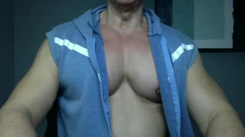 BGDKMUSCLEGUY - SELECTED BY CHATURBATE AS A TOP BROADCASTER FOR 2023 online show from 03.12.25